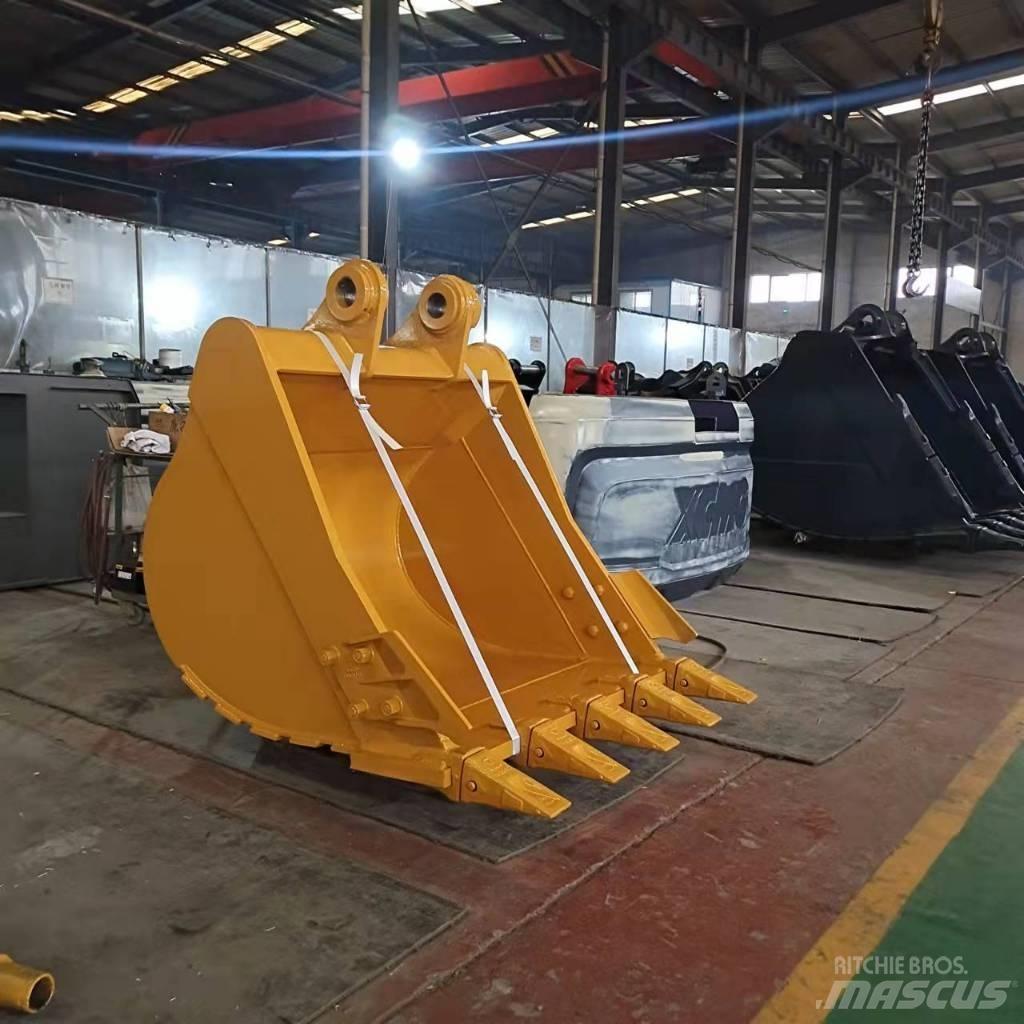 CAT 320DL mud bucket Buckets