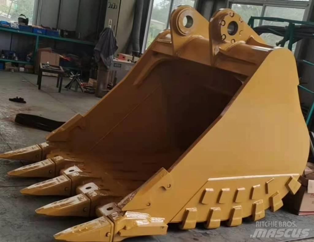 CAT 320DL mud bucket Buckets