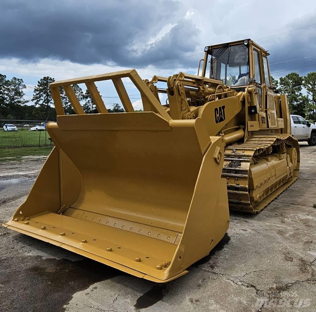 CAT 973 Crawler loaders