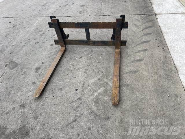 Pitbull x24-45crt Multi-purpose loaders