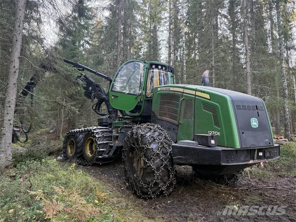 John Deere 1270E Harvesters