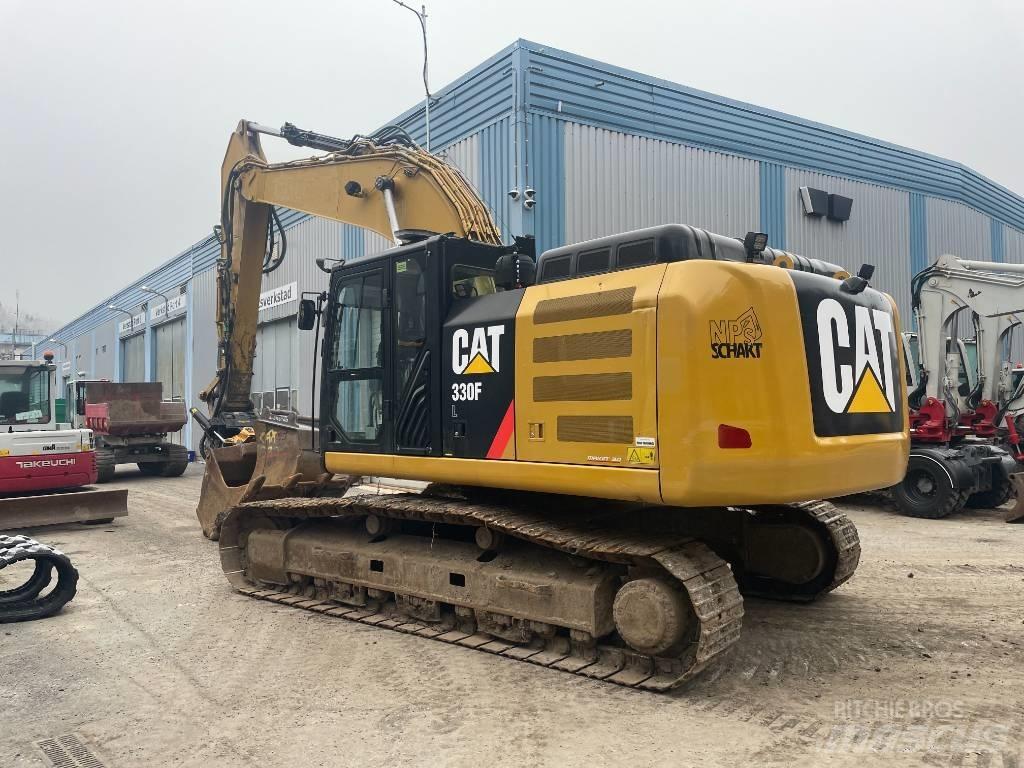 CAT 330 Crawler excavators