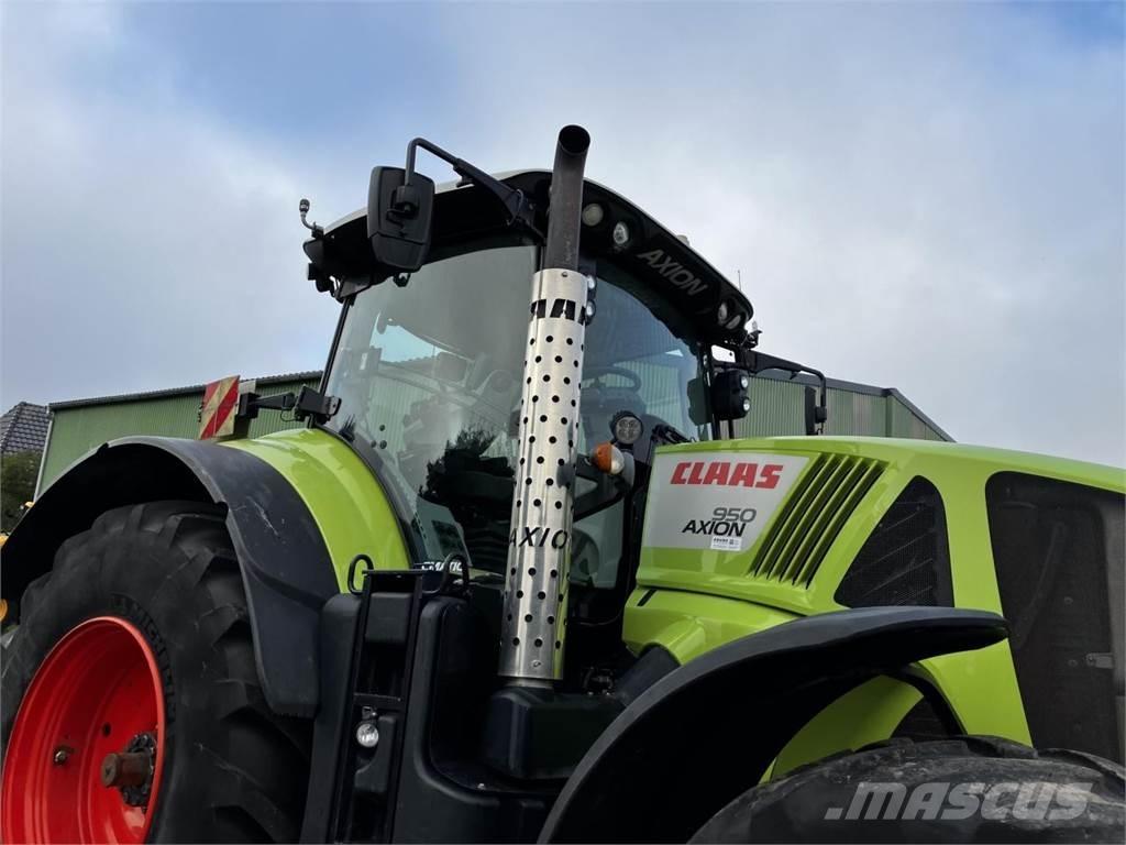 CLAAS Axion 950 Tractors