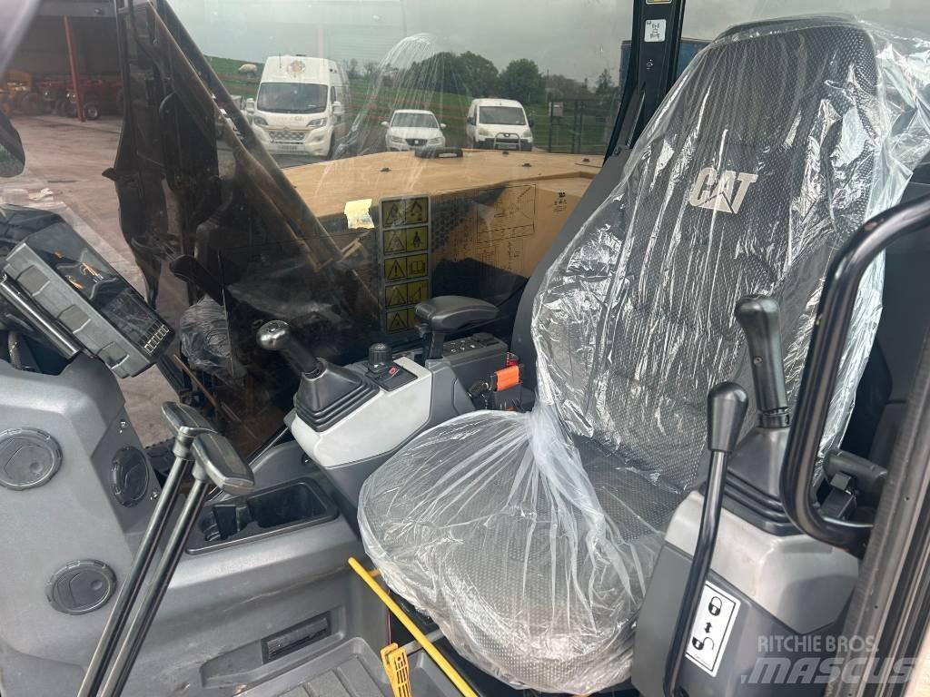 CAT 307.5 Mini excavators  7t - 12t