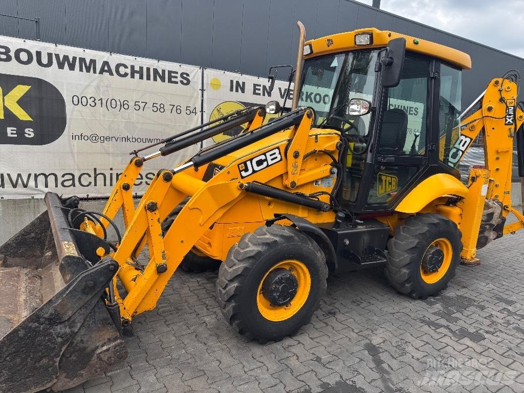 JCB 2 CX Backhoe