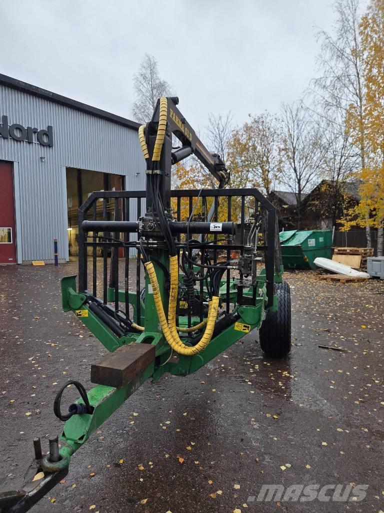 Farma 8T Forest trailers