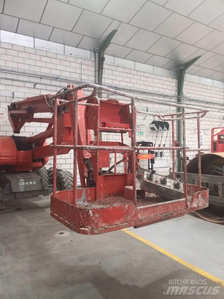 Manitou 160 ATJ Articulated boom lifts