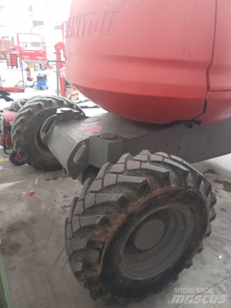 Manitou 160 ATJ Articulated boom lifts