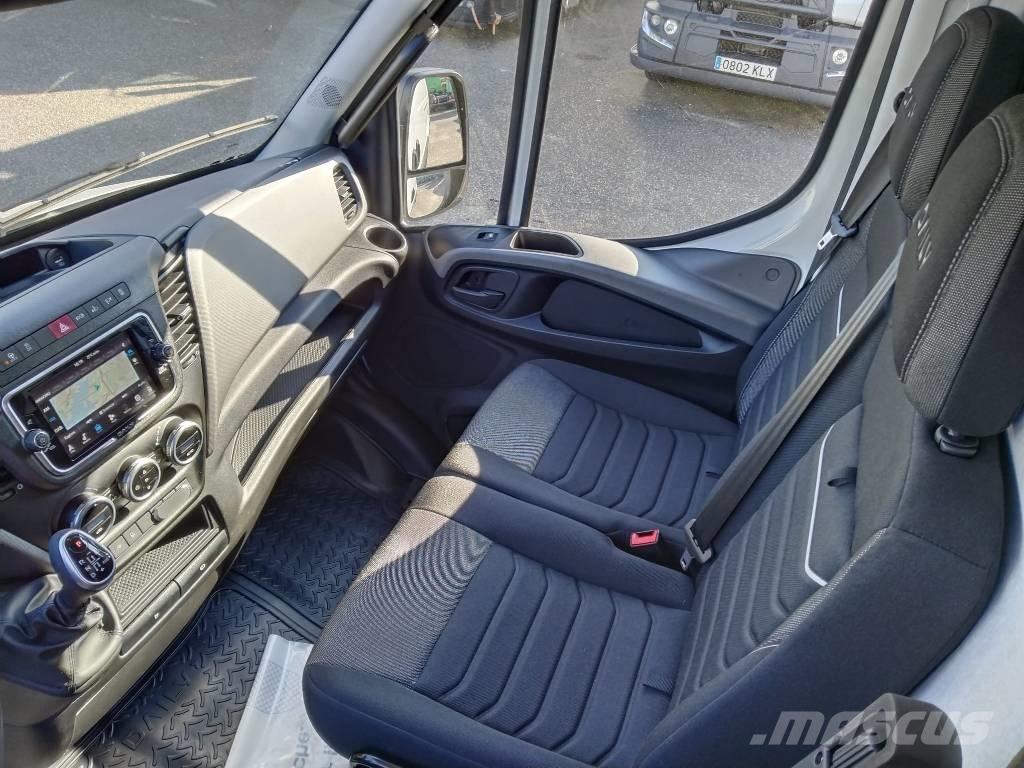 Iveco Daily 35 S12 Box body