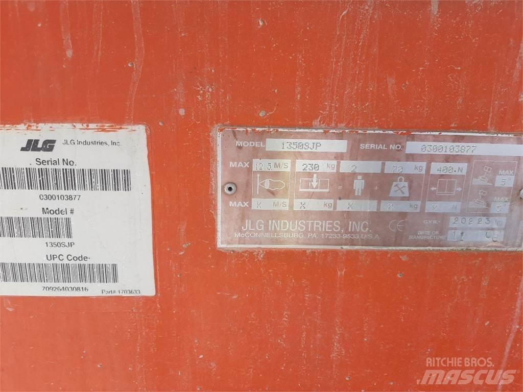 JLG 1350SJP Telescopic boom lifts