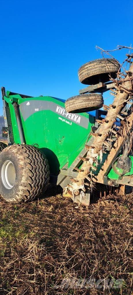 Kivi-Pekka KP 7 FD Stone Pickers