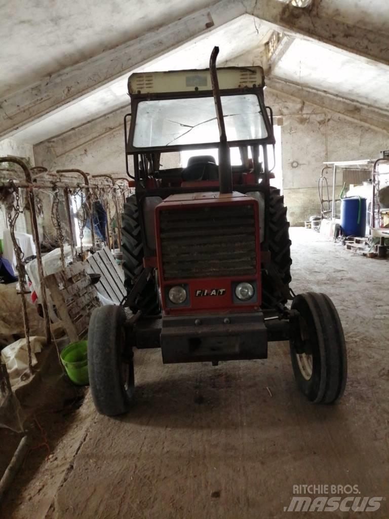 Fiat 680 Tractors