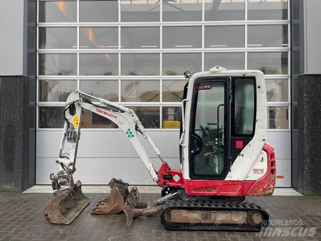 Takeuchi TB216 Mini excavators < 7t (Mini diggers)