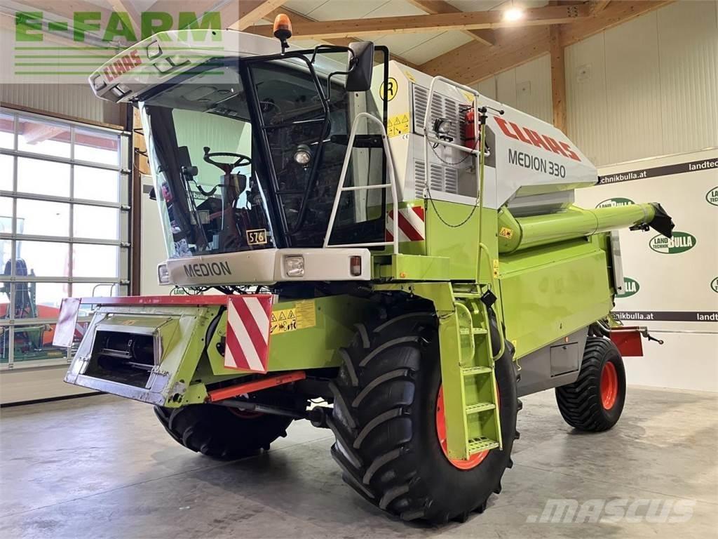 CLAAS medion 330 Combine harvesters