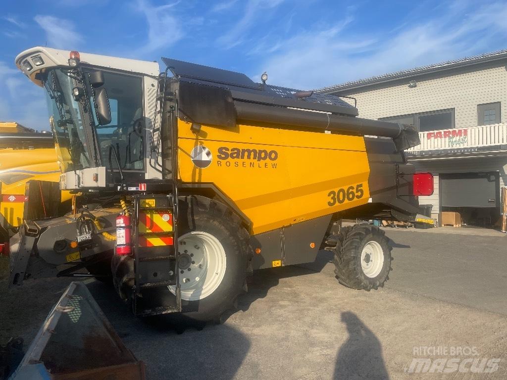 Sampo-Rosenlew 3065 Combine harvesters