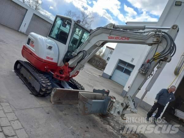 Takeuchi TB 240 DPF Mini excavators < 7t (Mini diggers)