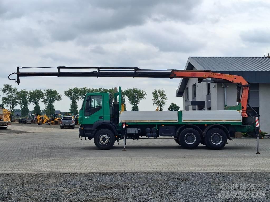 Iveco Trakker 360 Truck mounted cranes
