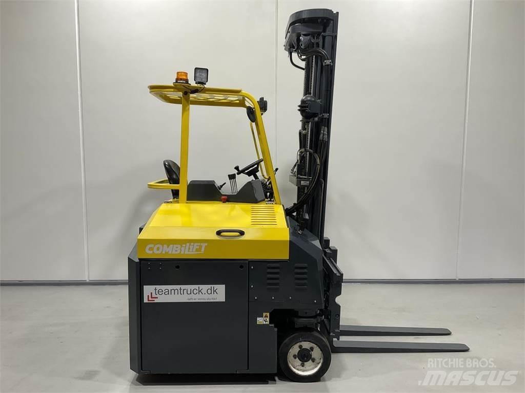 Combilift CBE3000 4-way reach truck