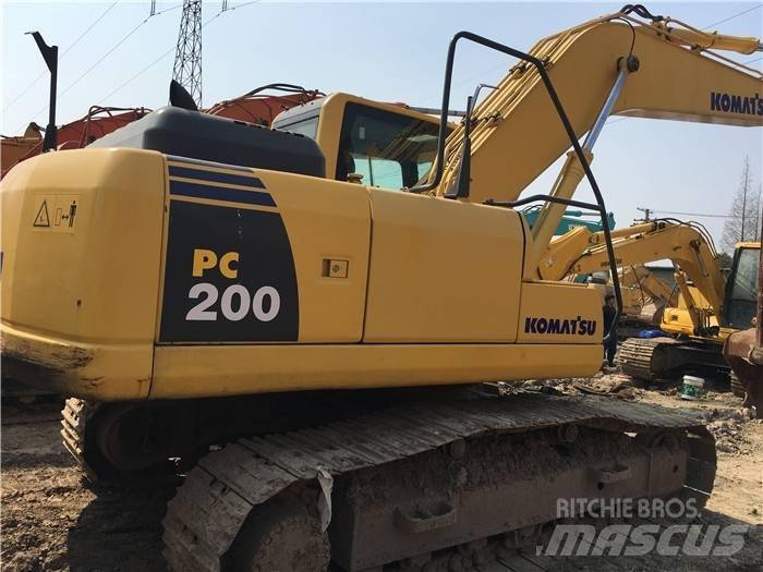Komatsu PC 200-8 Crawler excavators