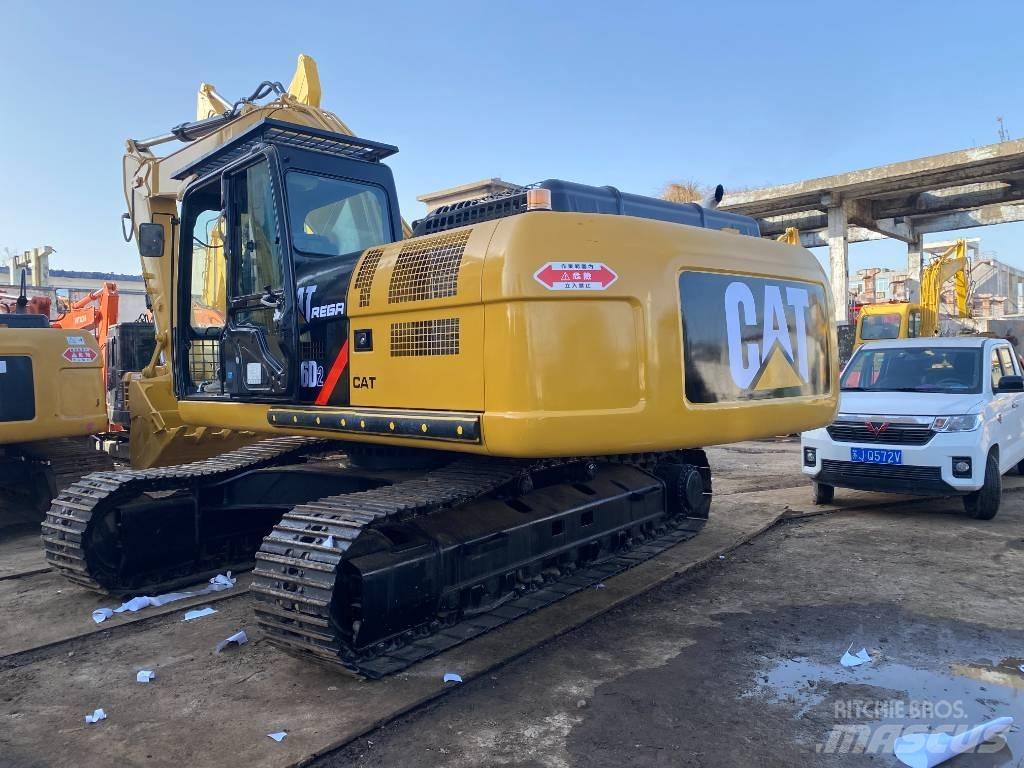 CAT 326D2L Crawler excavators