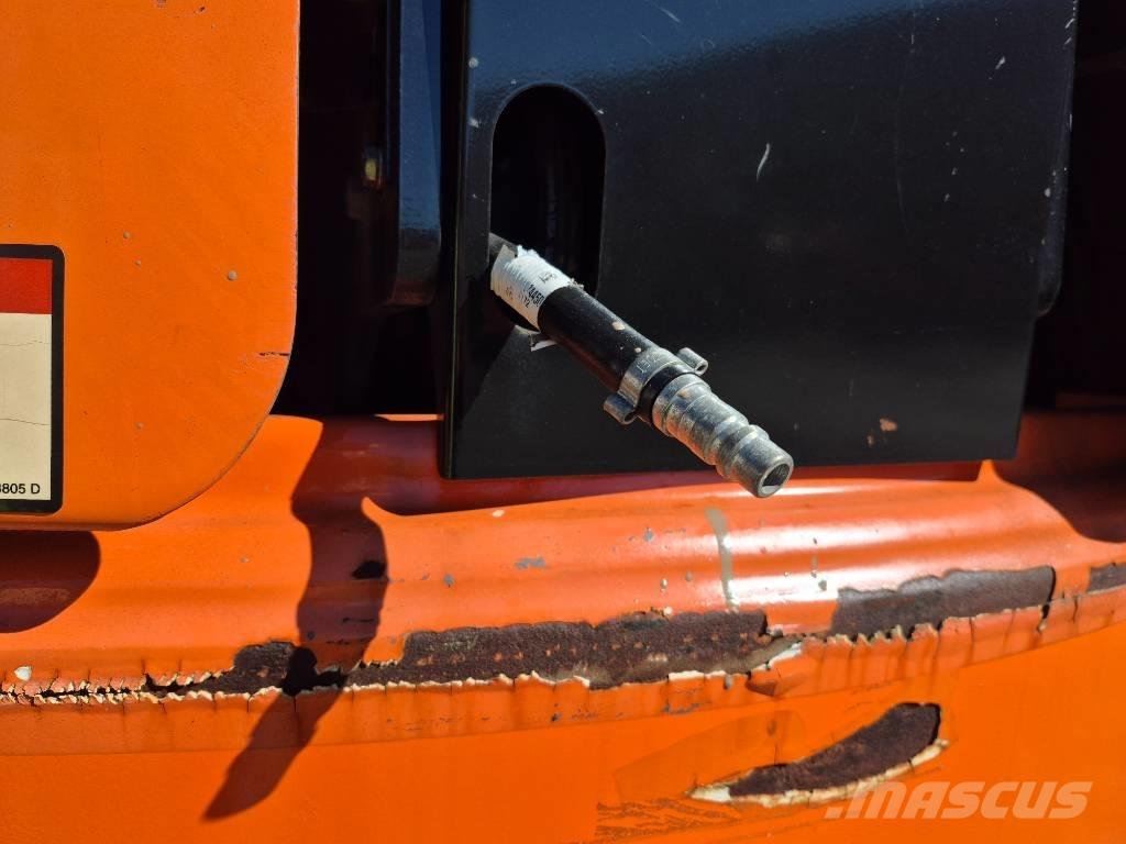 JLG 400 S Telescopic boom lifts