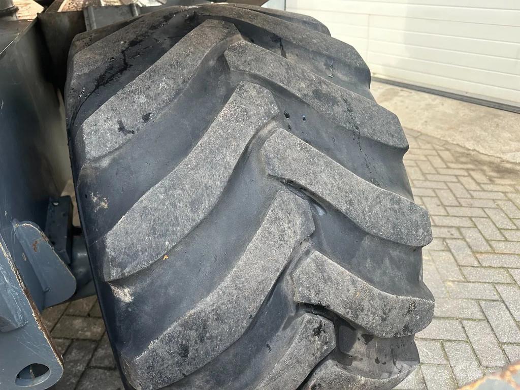 Liebherr A914 Wheeled excavators