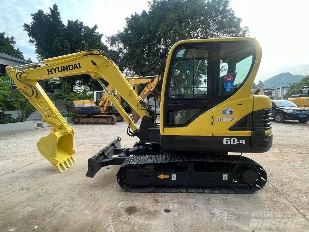 Hyundai R60-9 Crawler excavators