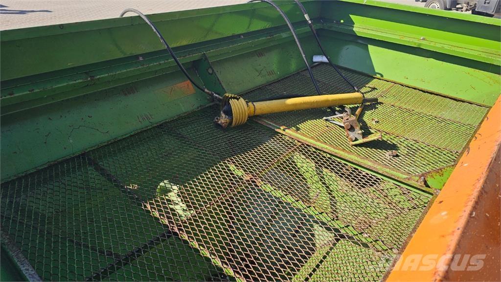 Amazone ZAU Mineral spreaders