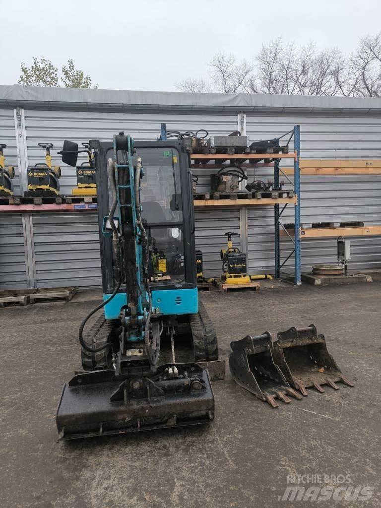 Airman AX19 Mini excavators < 7t (Mini diggers)
