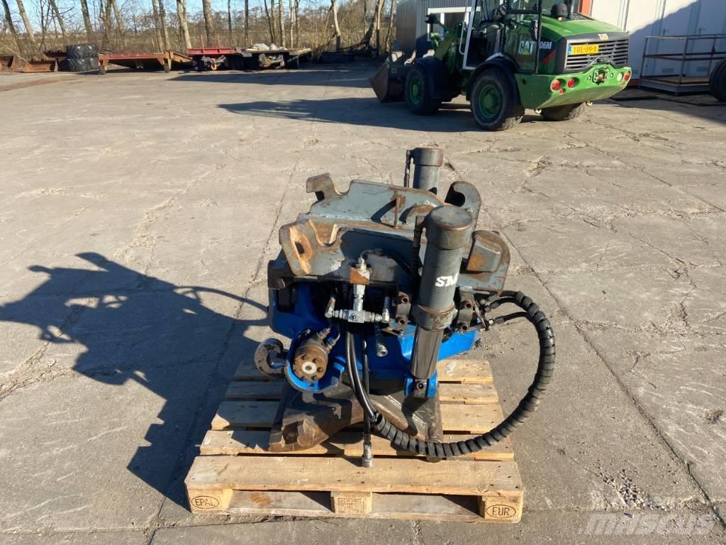 Volvo EW180E Wheeled excavators