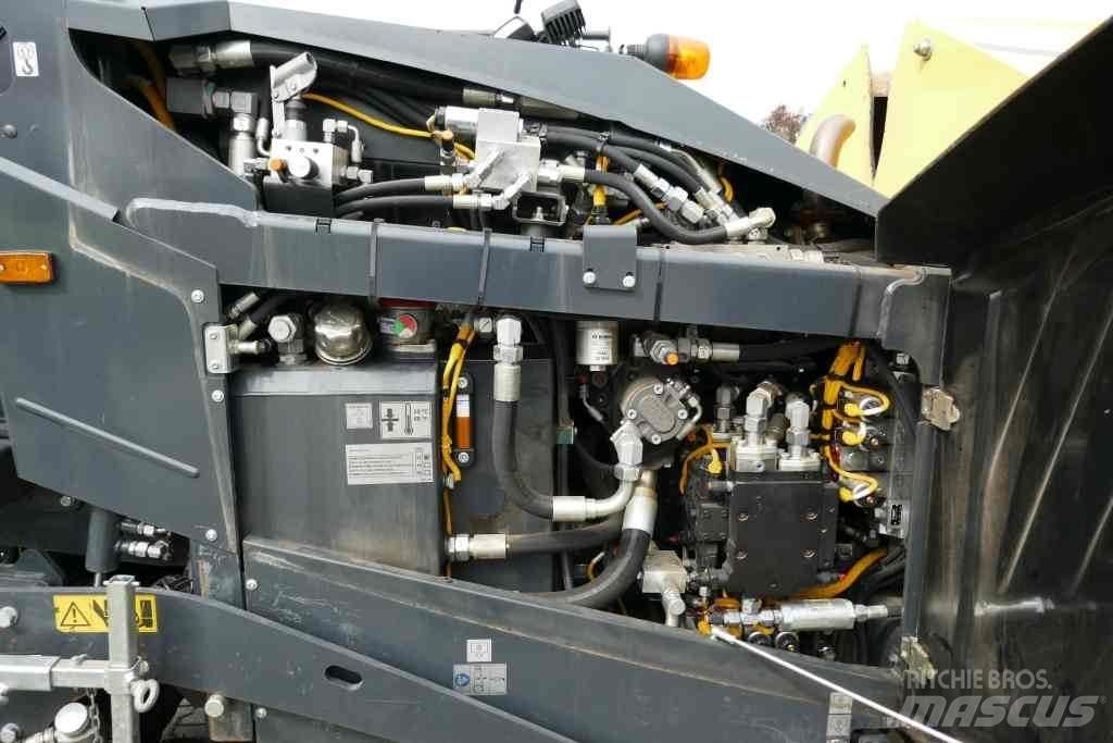 Bomag BF 200 C-2 Small asphalt machines
