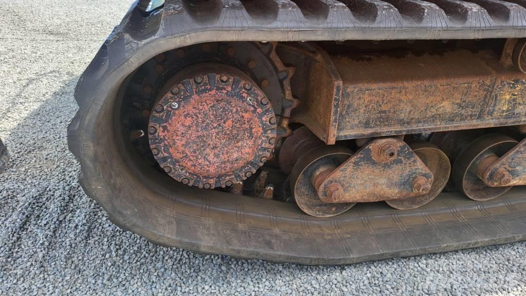 Hitachi EG 110 R Tracked dumpers