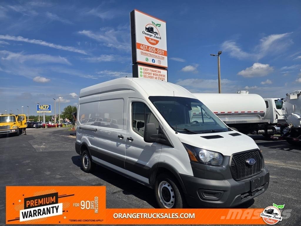 Ford Transit 260 Box trucks