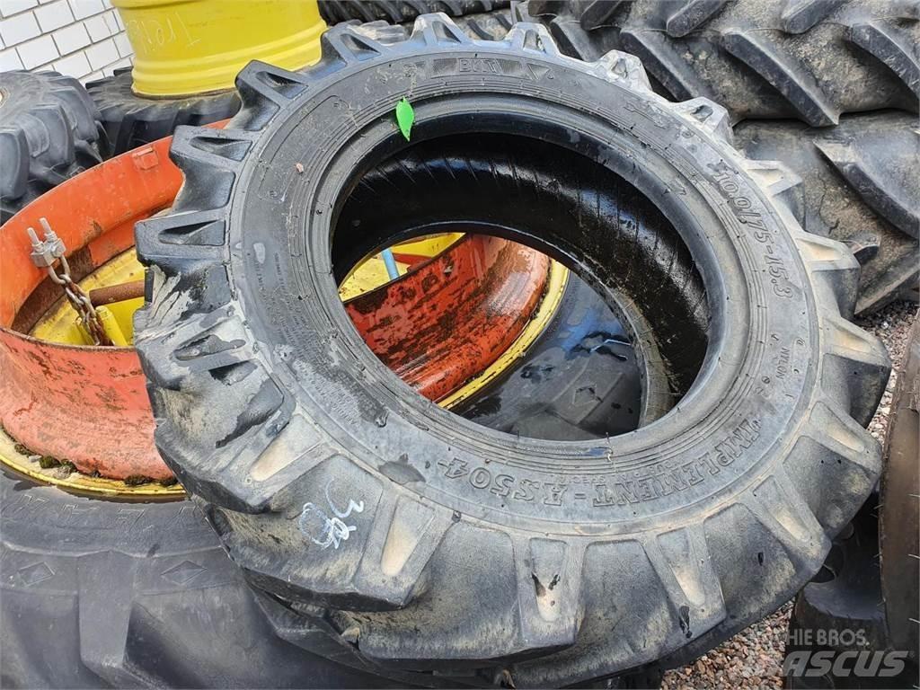 BKT 10.0/75-15,3 Tyres, wheels and rims
