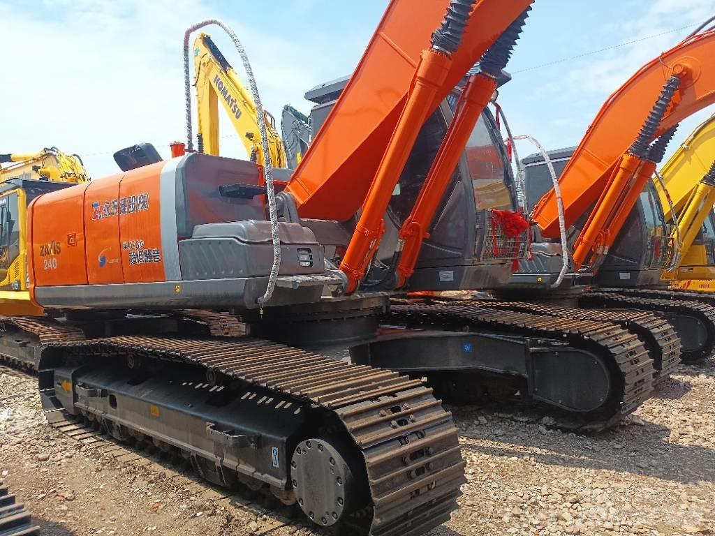 Hitachi ZX 240 Crawler excavators