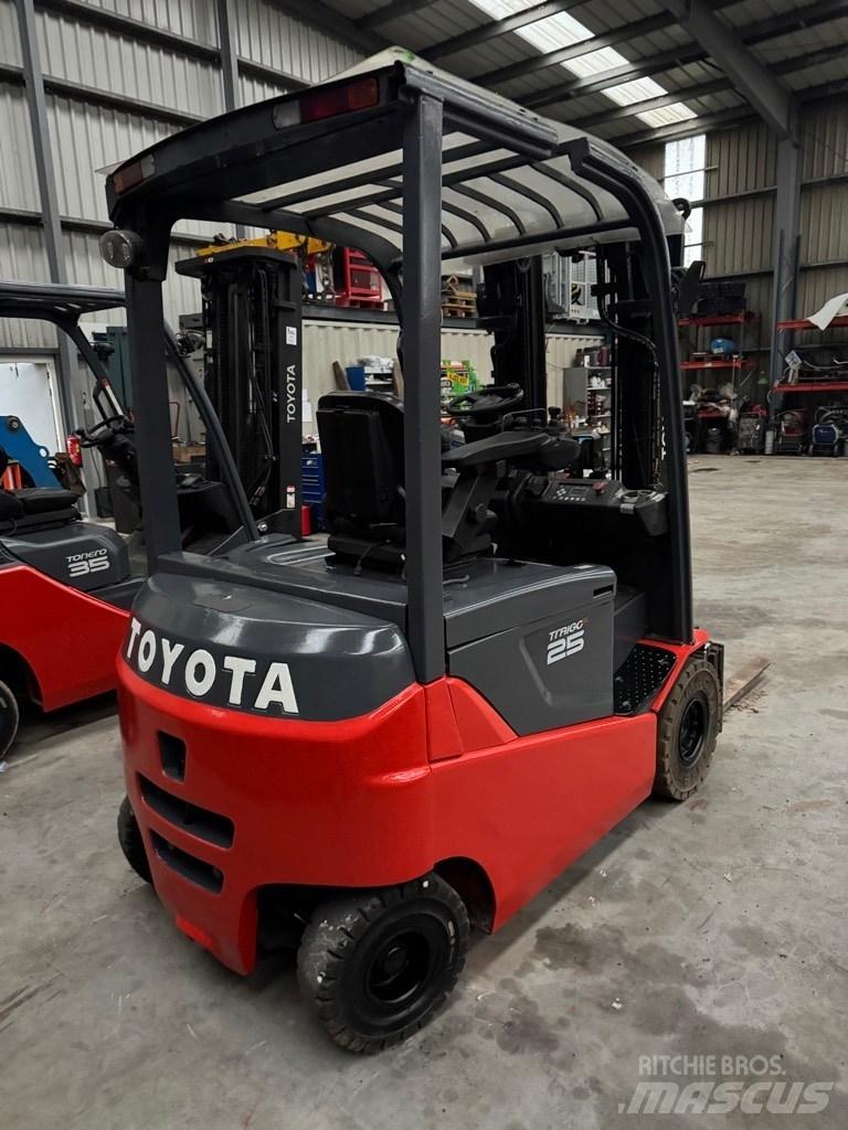 Toyota traiogo 25 Electric forklift trucks