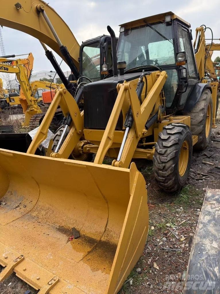 CASE 695 Backhoe