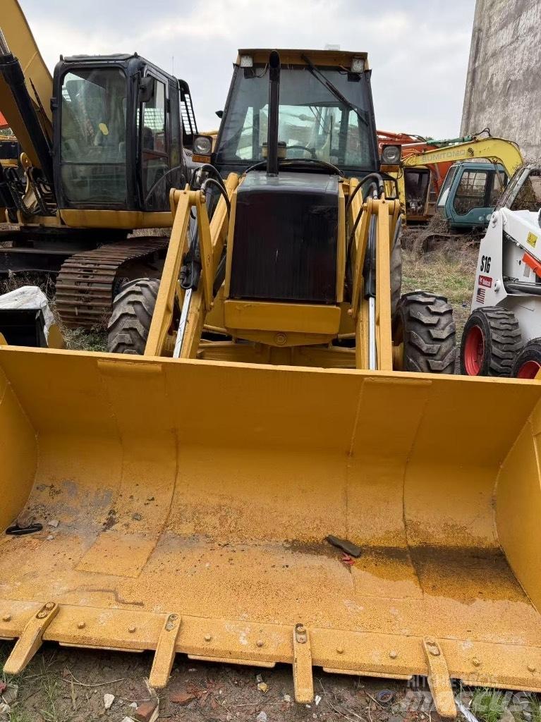 CASE 695 Backhoe