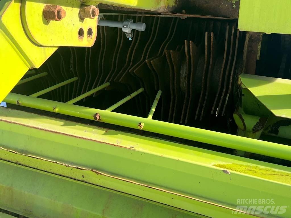 CLAAS Rollant 254 RC Round balers