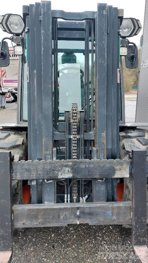 Ausa C 351 H4X Diesel trucks