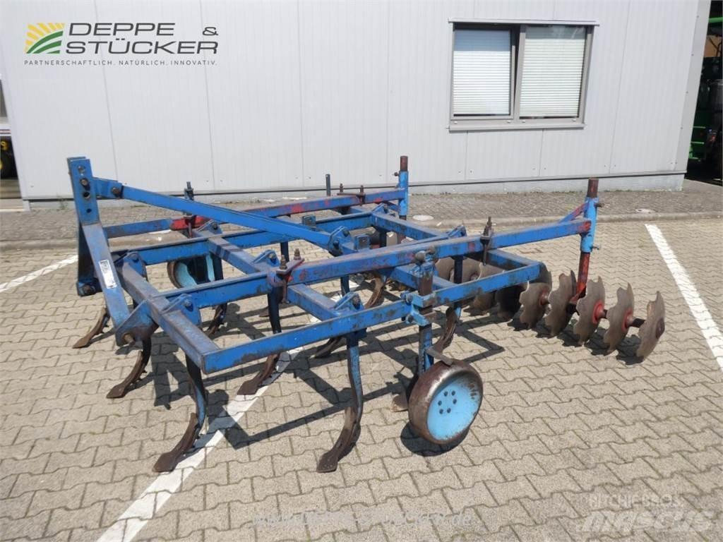 Lemken Achat 11C Cultivators