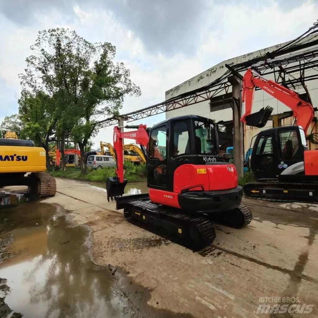 Kubota KX165 Crawler excavators
