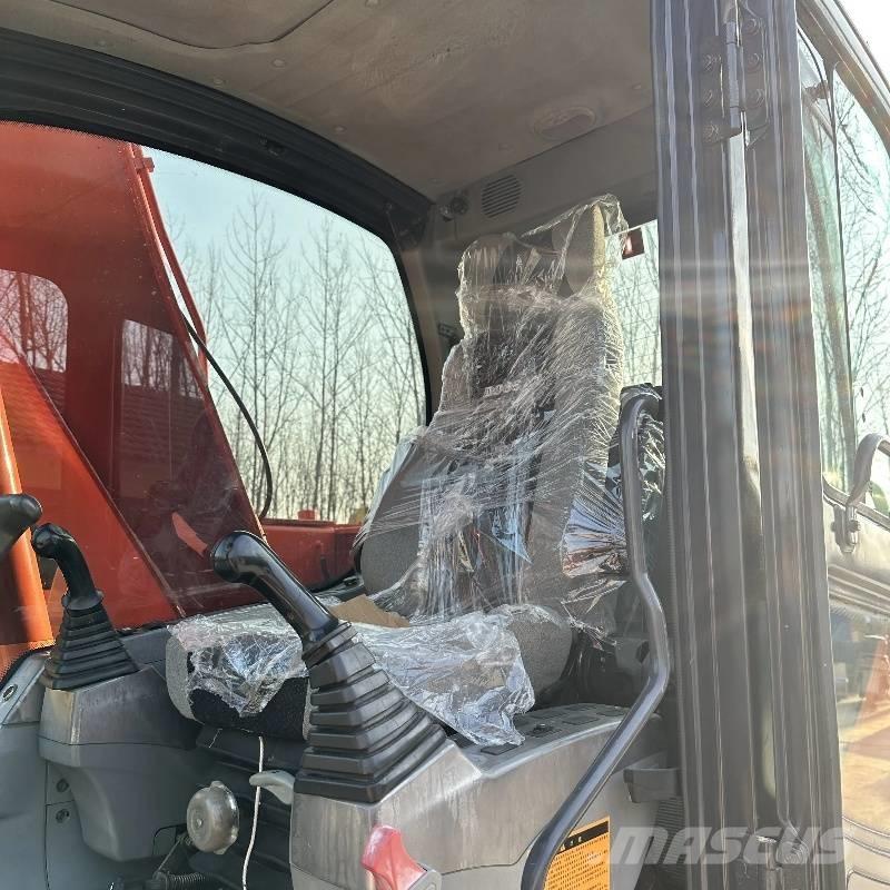 Doosan DX 140 Mini excavators  7t - 12t