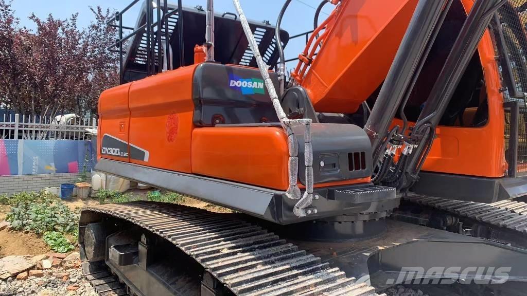 Doosan DX300LC-9 Crawler excavators