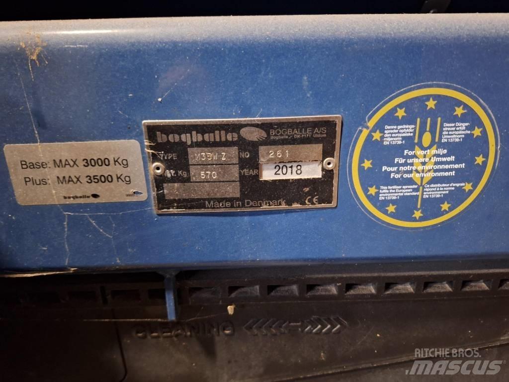 Bogballe M35W Mineral spreaders