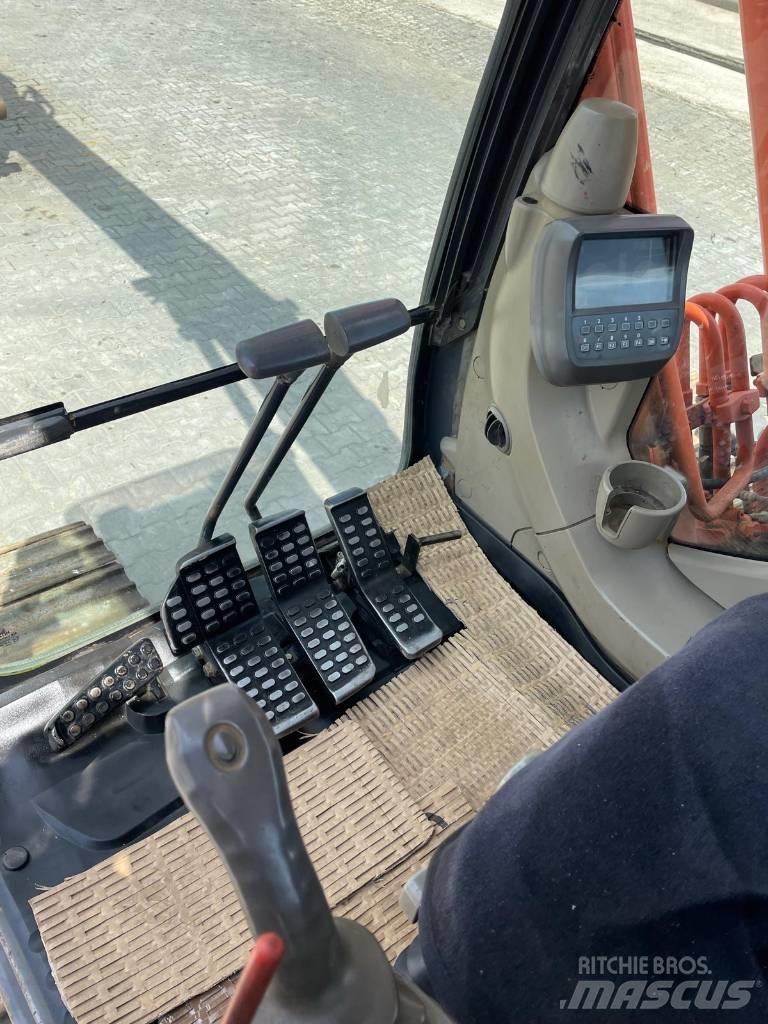 Hitachi ZX 180 Crawler excavators