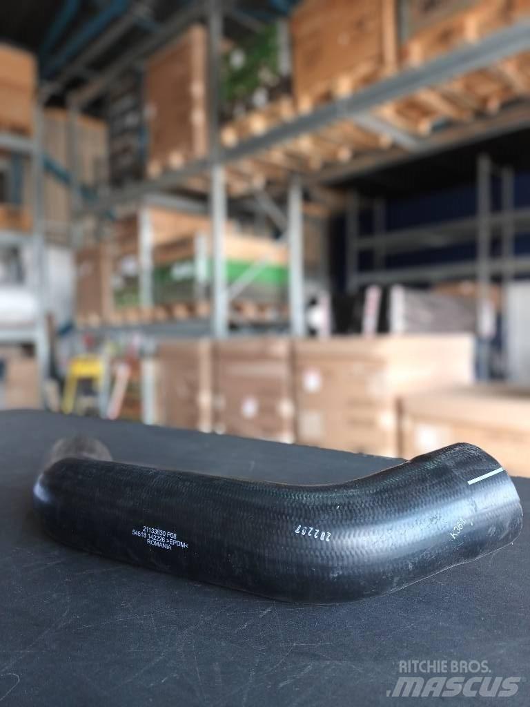 Volvo HOSE 21133830 Engines