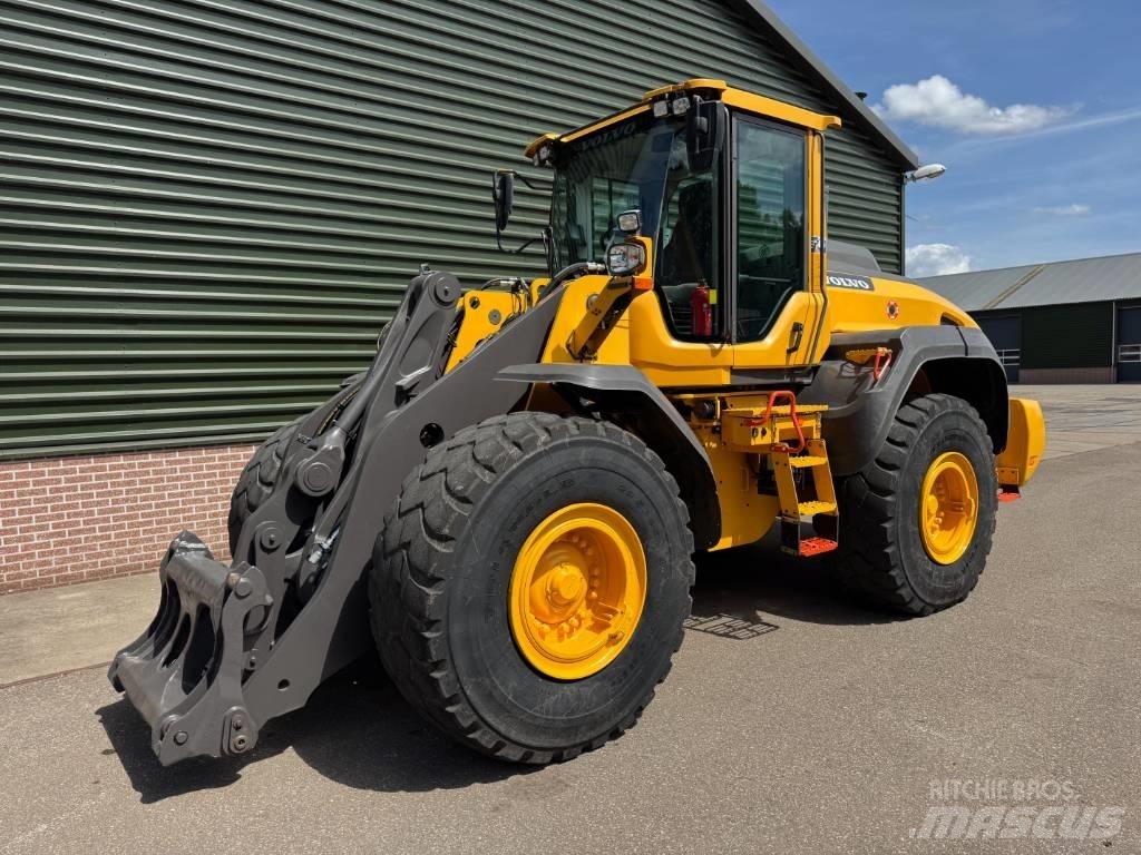 Volvo L 120 H Wheel loaders