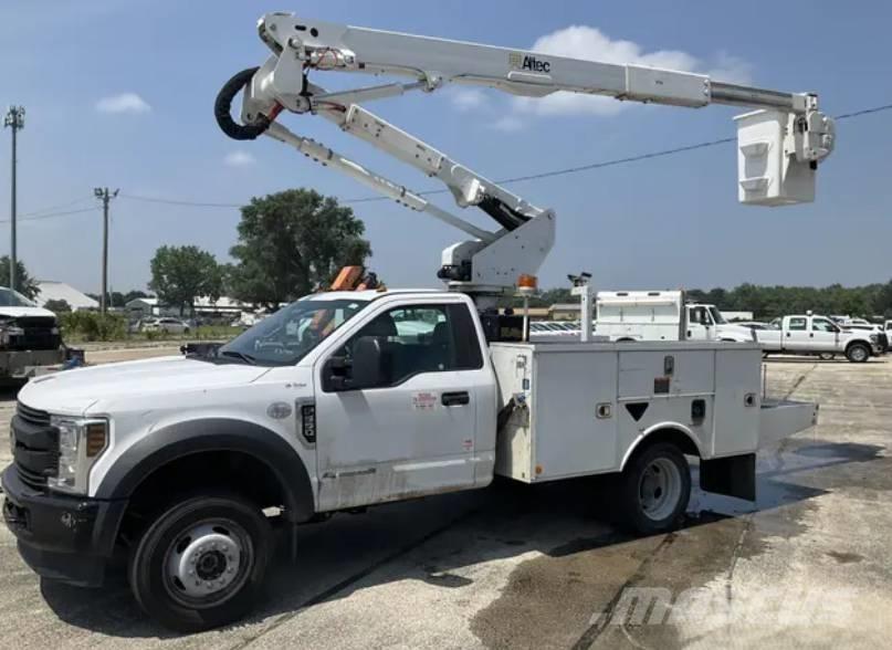 Ford F 550 XL SD Truck mounted platforms