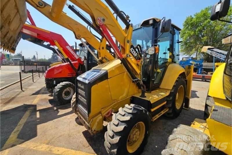 CAT 426F2 TLB Backhoe